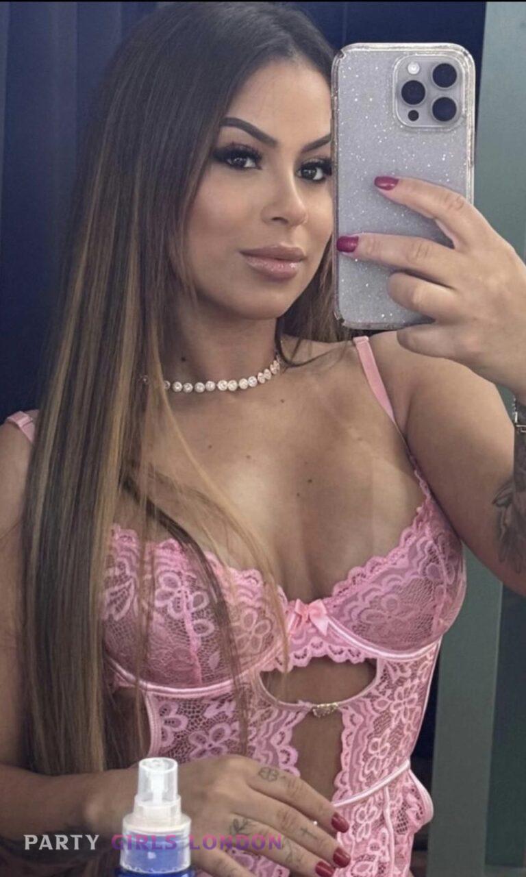 brazilian escort london vivi 7