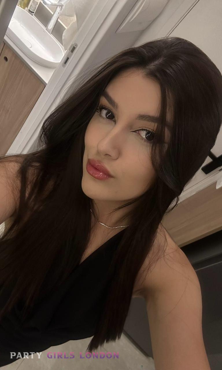 brazilian escort mayfair tania 4