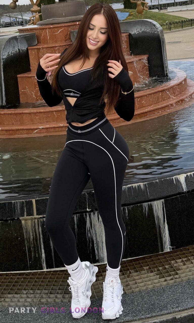 canary wharf busty red hair escort 7