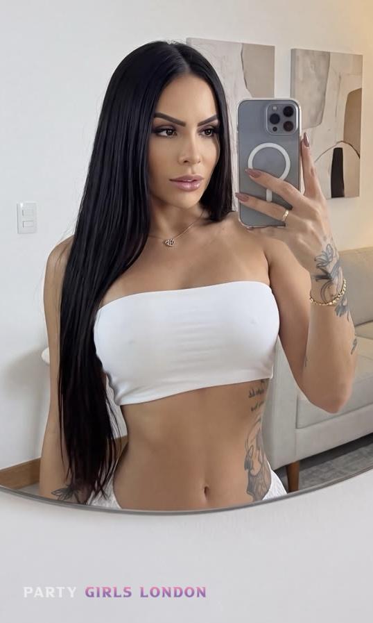 emmy (18)