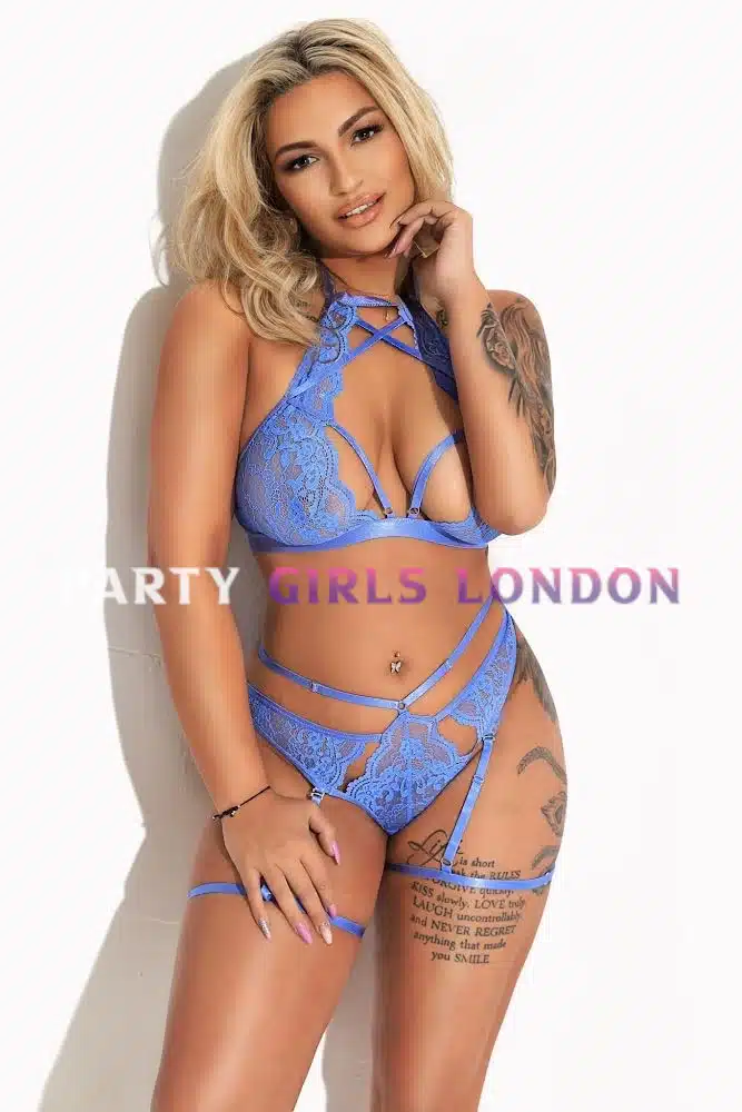 party-girl-lara london escort